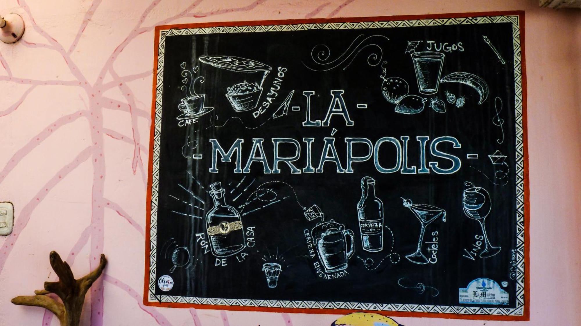 Hostal La Mariapolis Некоклі Екстер'єр фото
