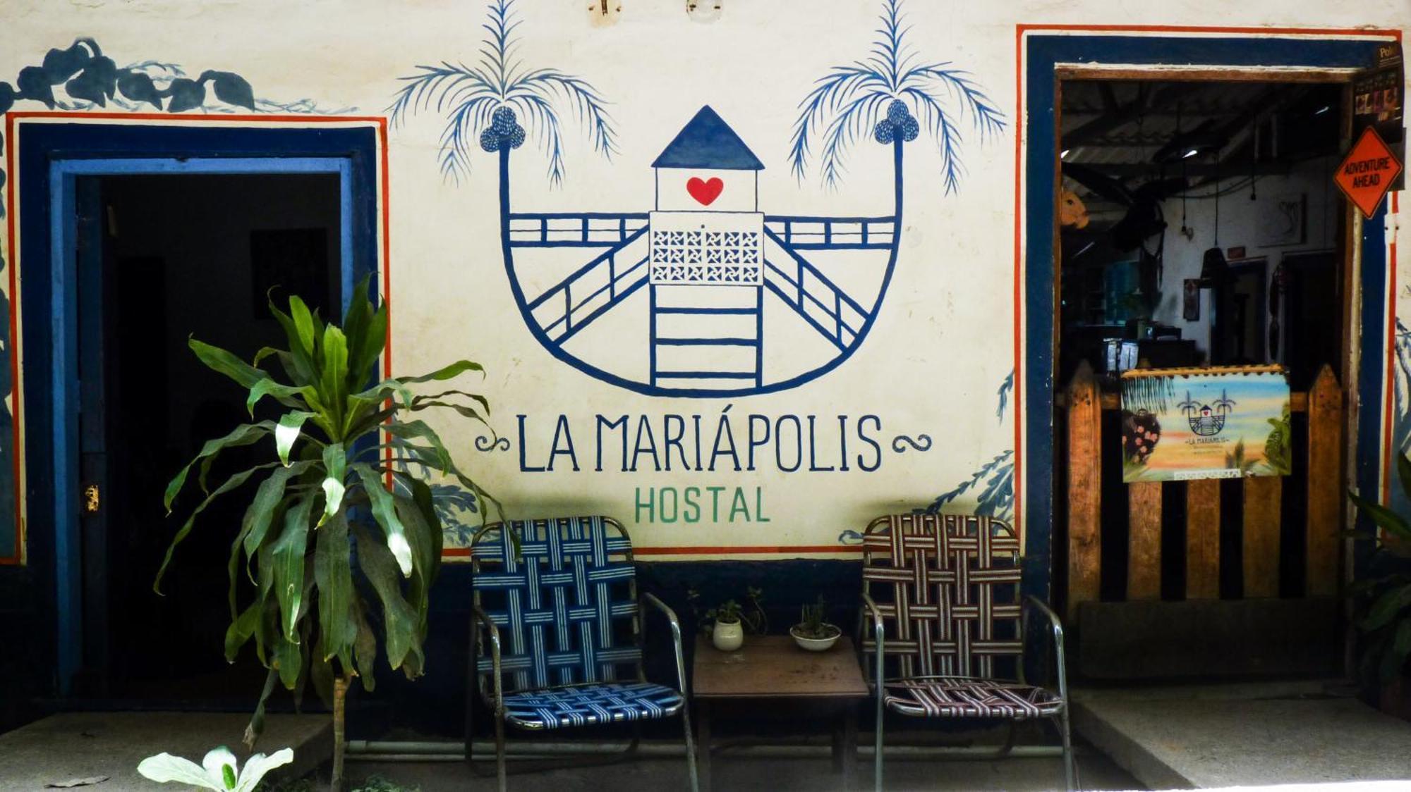 Hostal La Mariapolis Некоклі Екстер'єр фото